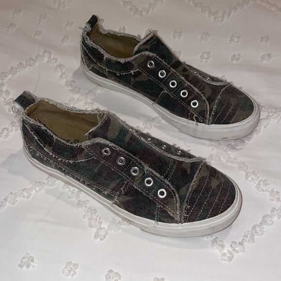 Corkys Shoes Corkys Babalu Camouflage Tennis Shoes Poshmark